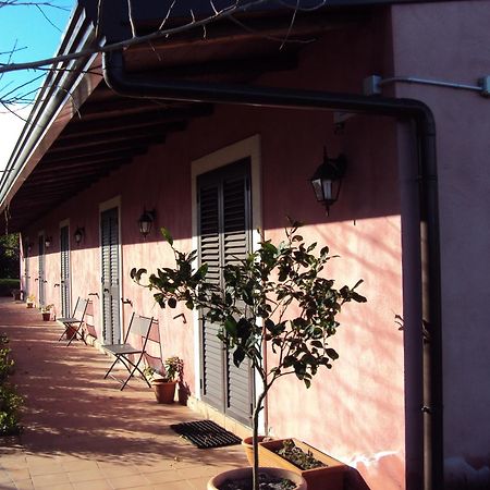 Agriturismo Il Pozzo Antico マスカリ エクステリア 写真
