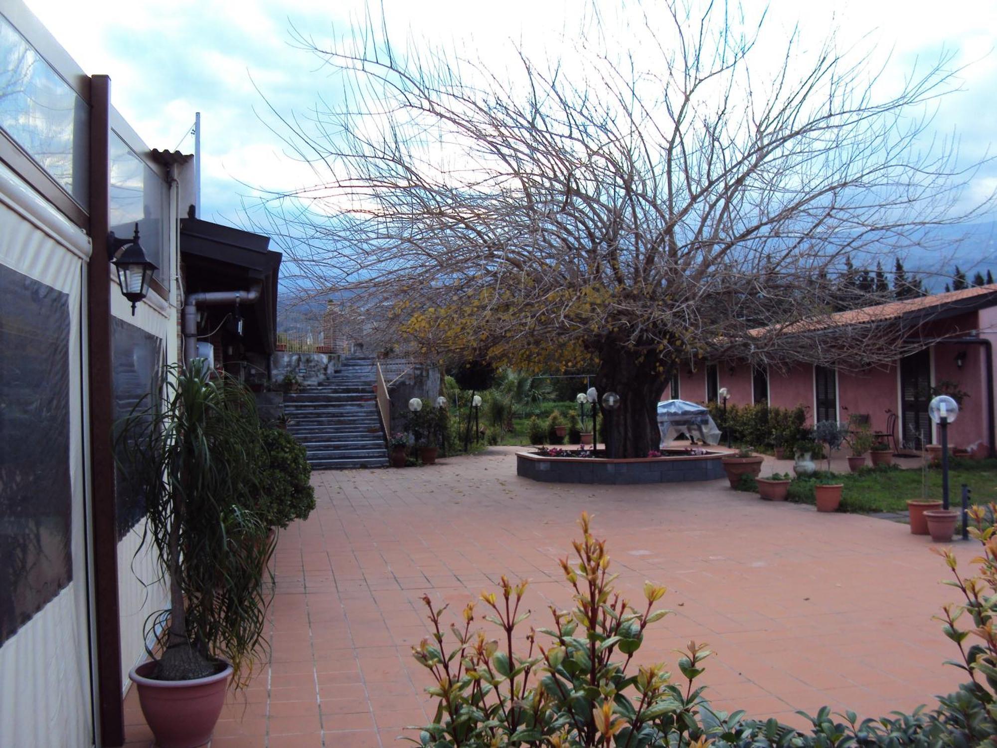 Agriturismo Il Pozzo Antico マスカリ エクステリア 写真