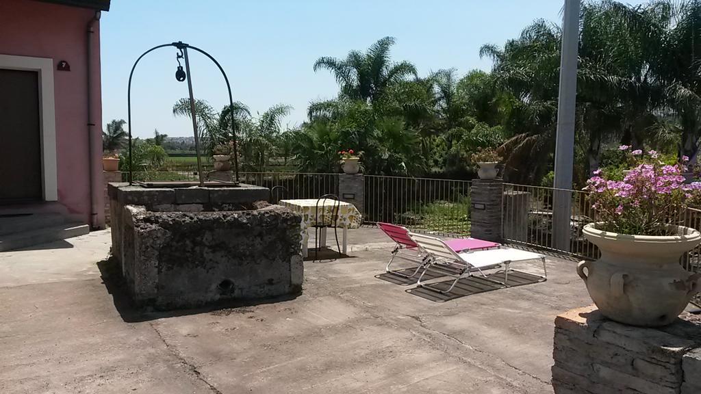 Agriturismo Il Pozzo Antico マスカリ エクステリア 写真